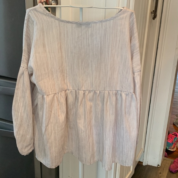 Hayden Los Angeles tie from balloon sleeve boho top. Worn once. Retail 100‎ - Picture 4 of 4